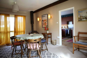 Convenient and stylish cottage